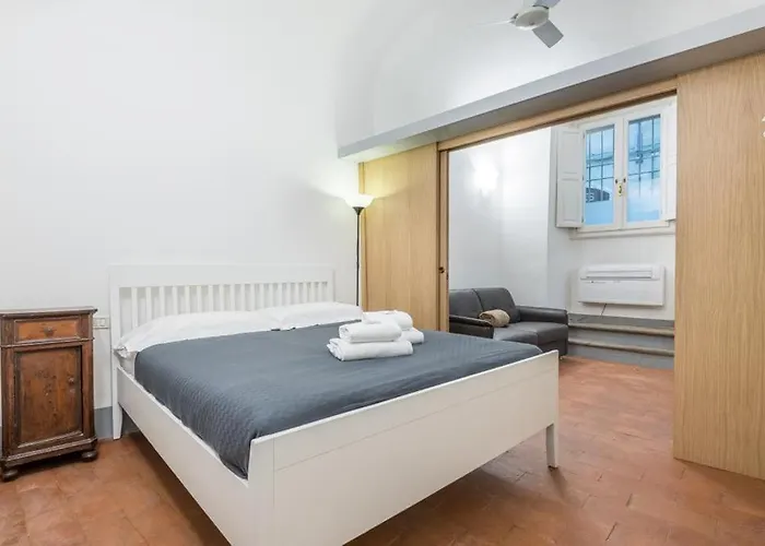 La Casa Di Ugo Апартаменты *
