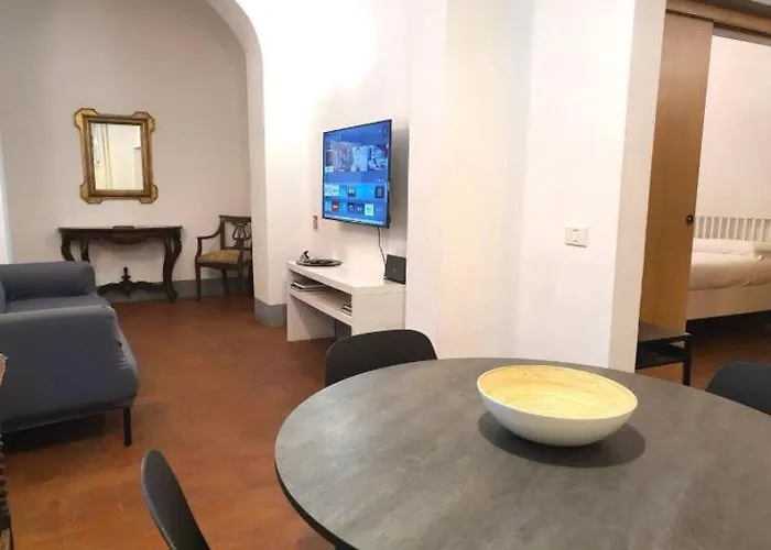 La Casa Di Ugo Флоренция