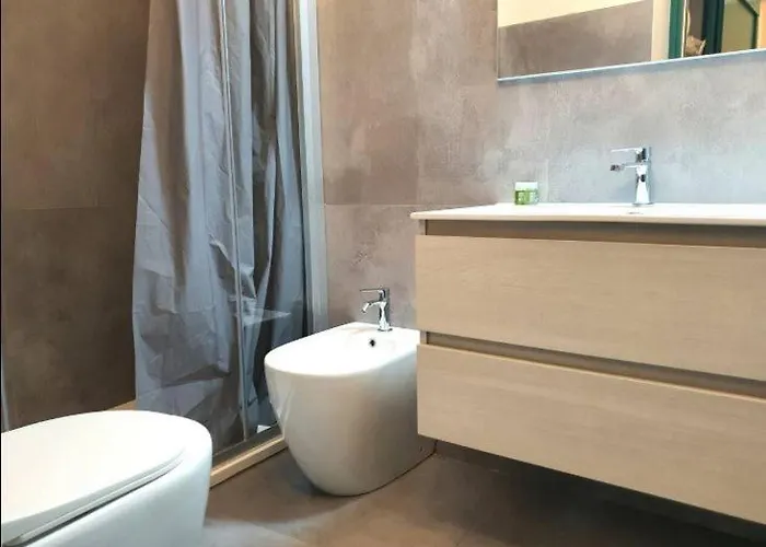 La Casa Di Ugo Апартаменты Флоренция