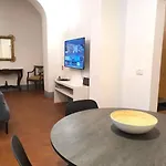 La Casa Di Ugo Florenz