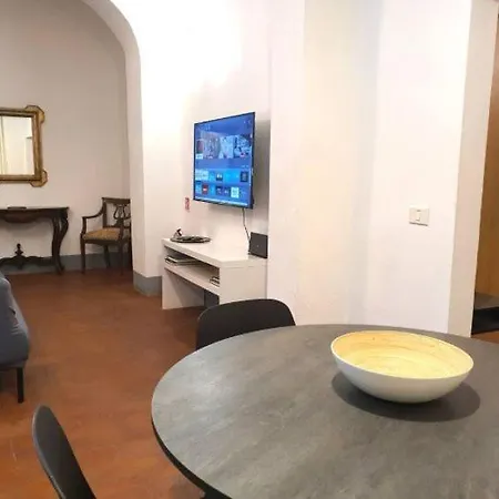 La Casa Di Ugo Флоренция